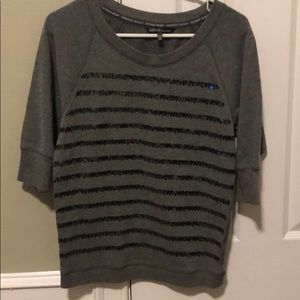 VS short sleeve sweatshirt